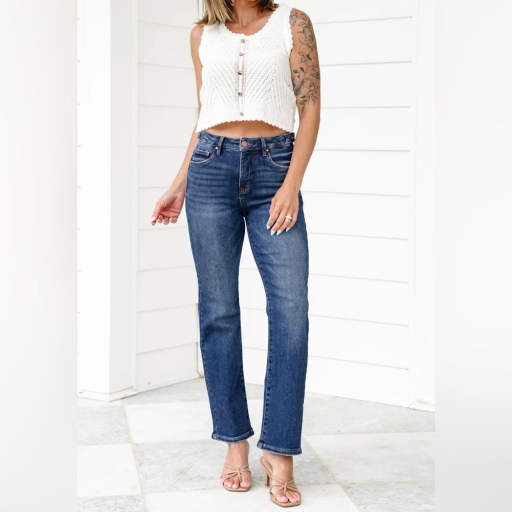 RISEN high-rise Classic Straight-Leg Women’s Jeans - Dark Blue; Size 5/27